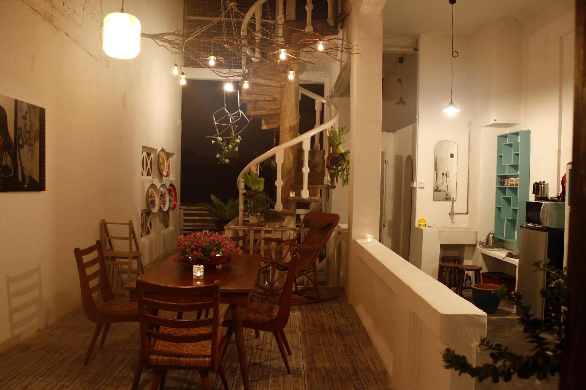 The Loft @ 13 Hibiscus Lejlighed Malacca Eksteriør billede
